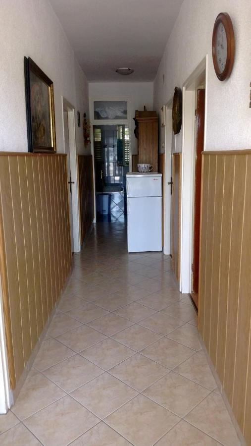 Sandra Rab Town Exterior foto